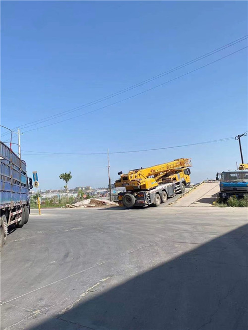 曲周县25吨吊车的租赁价格大概是多少？