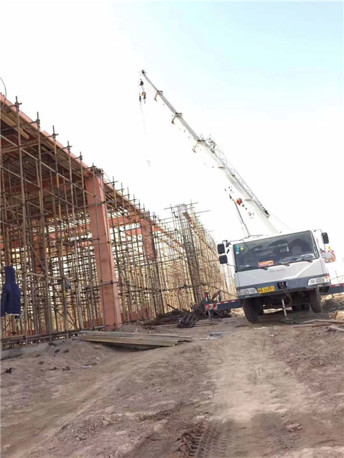 曲周县25 吨、50 吨吊车怎么选？多大重量 / 半径适合对应车型？